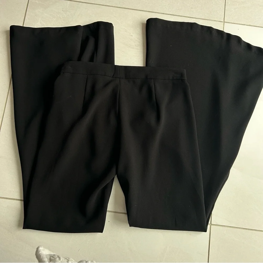 Black Zara Bell Bottom Pants / Size XS - Picture 5 of 5